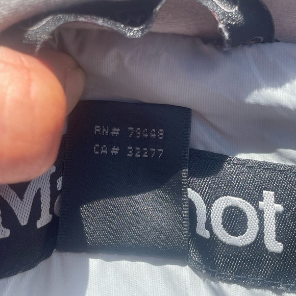 Marmot Kitzbul Vest Size: Medium Color: Silver Grey w/ Black Stretch Side Panels - Picture 8 of 10